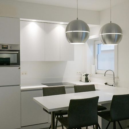 Modern Gelijkvloers Gezinsappartement Knokke-Heist Exterior photo