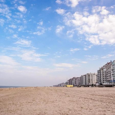 Modern Gelijkvloers Gezinsappartement Knokke-Heist Exterior photo